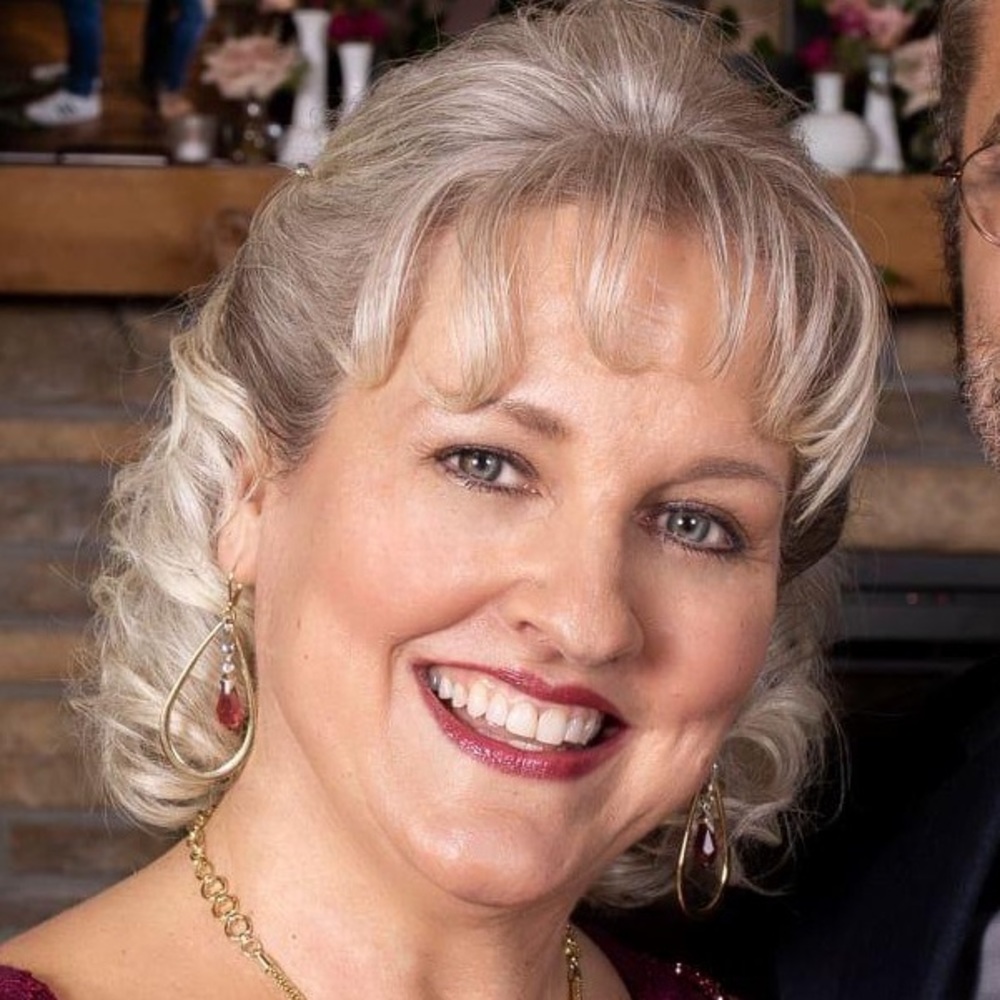 Meet your Posher, Ingra!